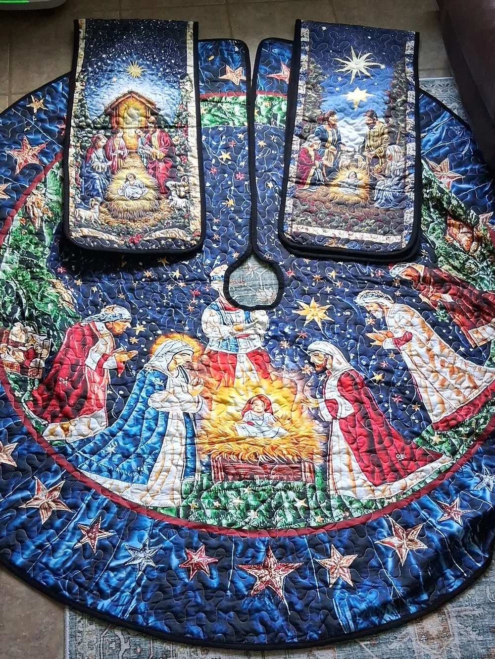 XL 6 Feet Nativity Quilted Christmas Tree Skirt-Table Runners 15